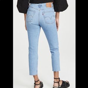 Levi’s Wedgie Straight / Tango Hustle Medium Wash